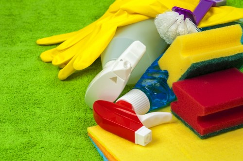 Checklist and notes used to assess a carpet cleaning complaint